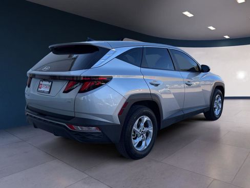 Used 2023 Hyundai Tucson SE image 5