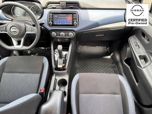 Used 2023 Nissan Versa SV FWD image 14
