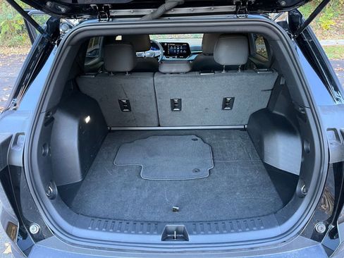 Used 2025 Chevrolet Equinox LT image 27