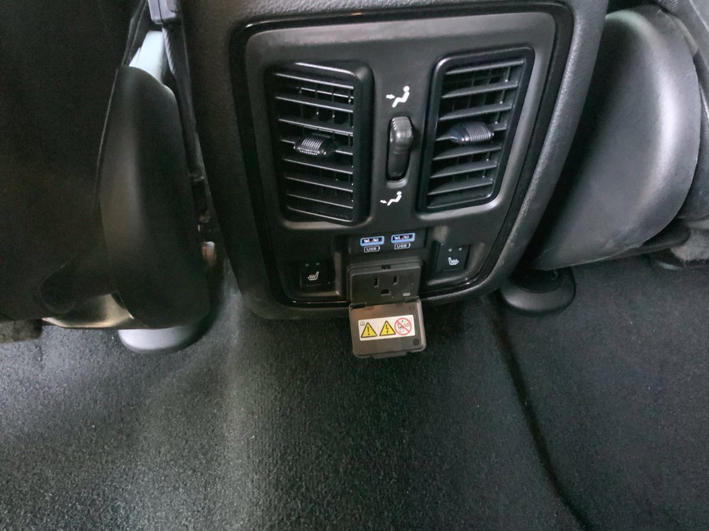 Certified 2023 Dodge Durango R/T RWD image 19