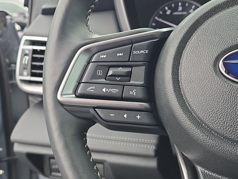 Used 2025 Subaru Outback Touring image 26