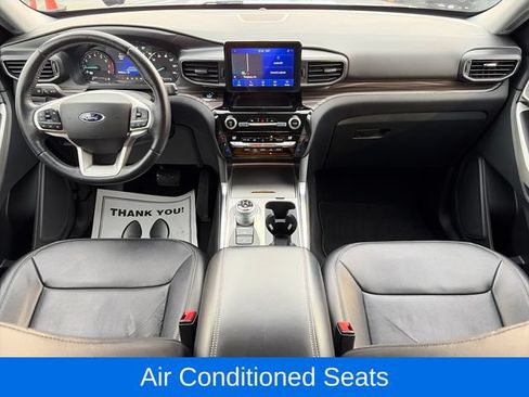 Certified 2021 Ford Explorer Limited w/ Equipment Group 301A AWD/4WD image 12