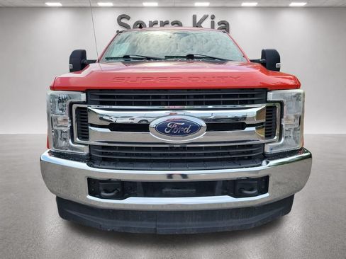 Used 2019 Ford F250 XLT w/ Snow Plow Prep Package AWD/4WD image 7