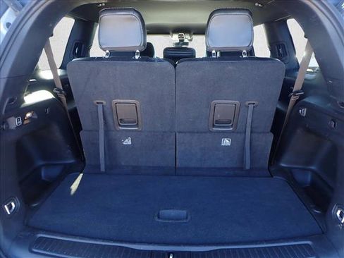 Used 2024 Jeep Grand Cherokee L Laredo image 6