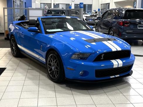 Used 2012 Ford Mustang Shelby GT500 w/ SVT Performance Pkg image 28