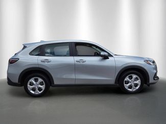Certified 2024 Honda HR-V LX video 2