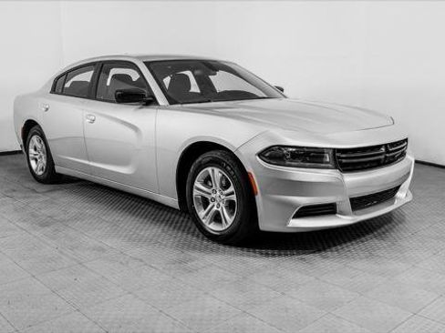 Used 2023 Dodge Charger SXT RWD image 11