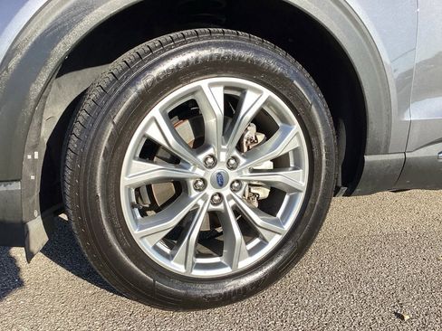 Used 2022 Ford Explorer Limited w/ Equipment Group 301A image 20