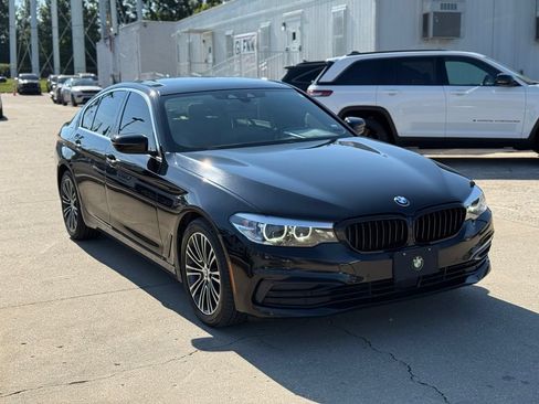 Used 2019 BMW 530i RWD image 4