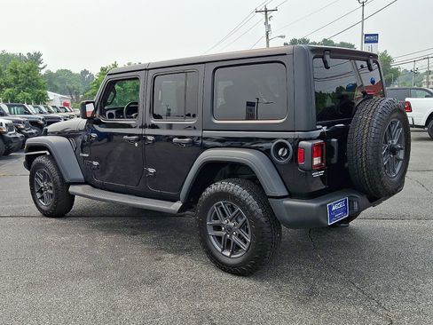 Certified 2026 Jeep Wrangler Unlimited Sport AWD/4WD image 4