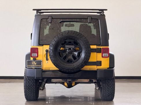 Used 2015 Jeep Wrangler Sport AWD/4WD image 6