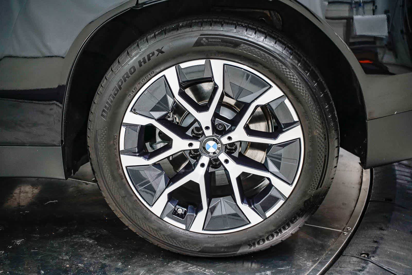 Used 2025 BMW X3 xDrive30i AWD/4WD image 10