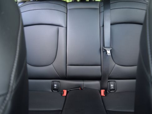 Used 2019 MINI Cooper Clubman S image 17