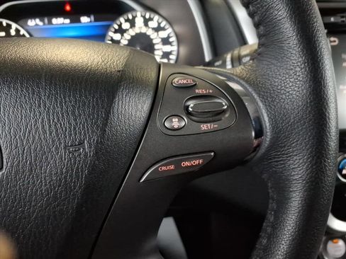 Used 2023 Nissan Murano SV image 21