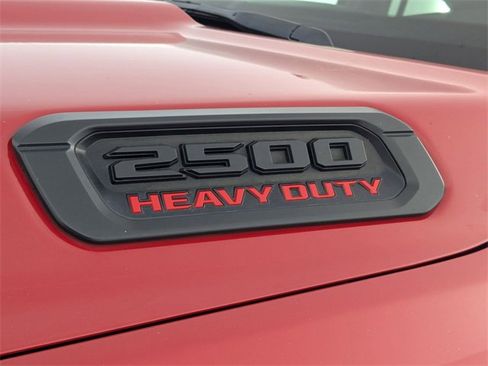 Used 2021 RAM 2500 Power Wagon image 40