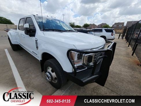 Used 2022 Ford F350 Lariat w/ Lariat Ultimate Package image 1