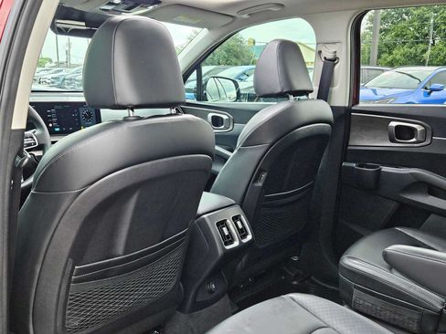 Certified 2024 Kia Sorento X-Line EX AWD/4WD image 17