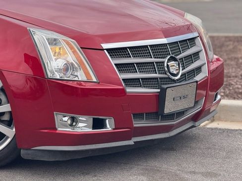 Used 2009 Cadillac CTS 3.6 AWD image 2