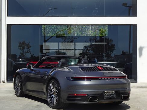 Used 2022 Porsche 911 Carrera w/ Premium Package RWD image 6