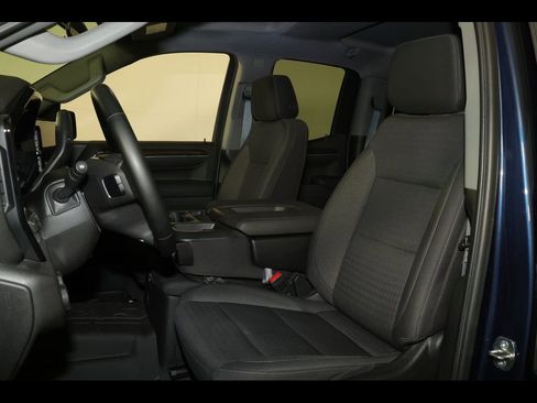 Used 2023 Chevrolet Silverado 1500 LT w/ Convenience Package II image 25