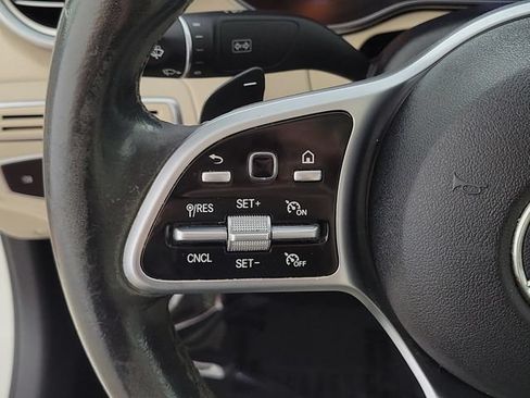 Used 2019 Mercedes-Benz C 300 Sedan image 25