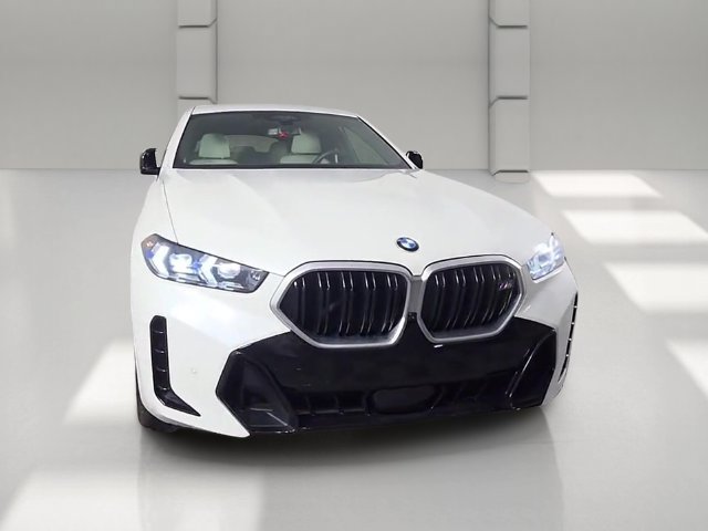 Used 2026 BMW X6 M60i AWD/4WD image 52