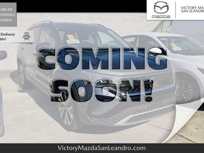 Used 2024 Volkswagen Taos SE