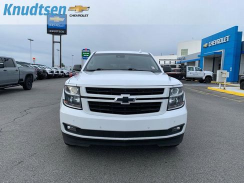 Used 2020 Chevrolet Suburban Premier image 2