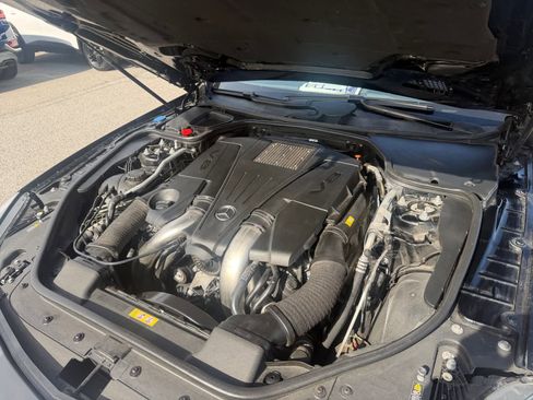 Used 2013 Mercedes-Benz SL 550 image 24