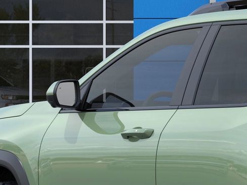 New 2026 Chevrolet Equinox ACTIV w/ Safety and Technology Package image 45