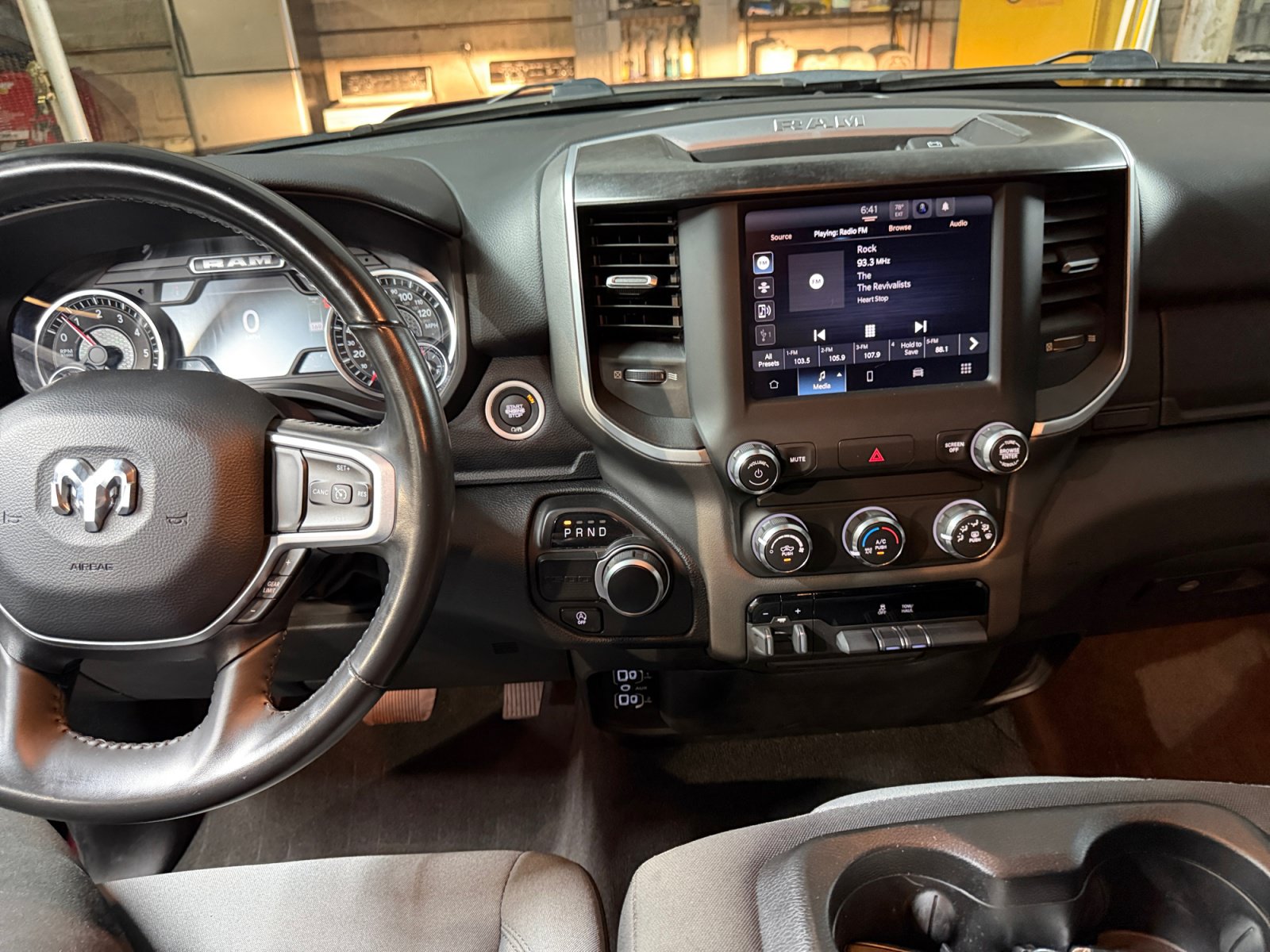 Used 2022 RAM 1500 Big Horn RWD image 19