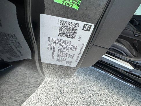 Used 2023 Chevrolet Corvette Z06 w/ Engine Appearance Package image 14