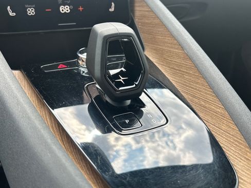 Certified 2022 Polestar Polestar 2 w/ Plus Package image 12