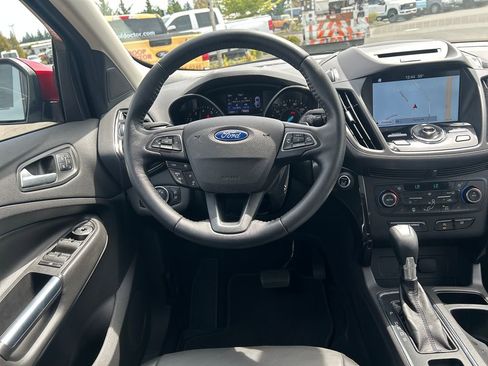 Used 2017 Ford Escape Titanium AWD/4WD image 25