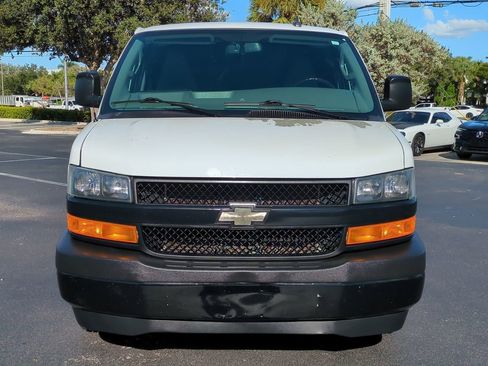 Used 2020 Chevrolet Express 2500 w/ Enhanced Convenience Package image 9