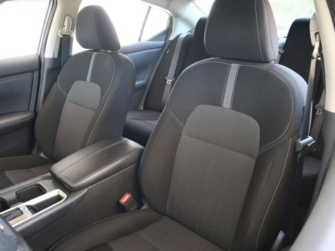 Used 2022 Nissan Sentra SV FWD image 20