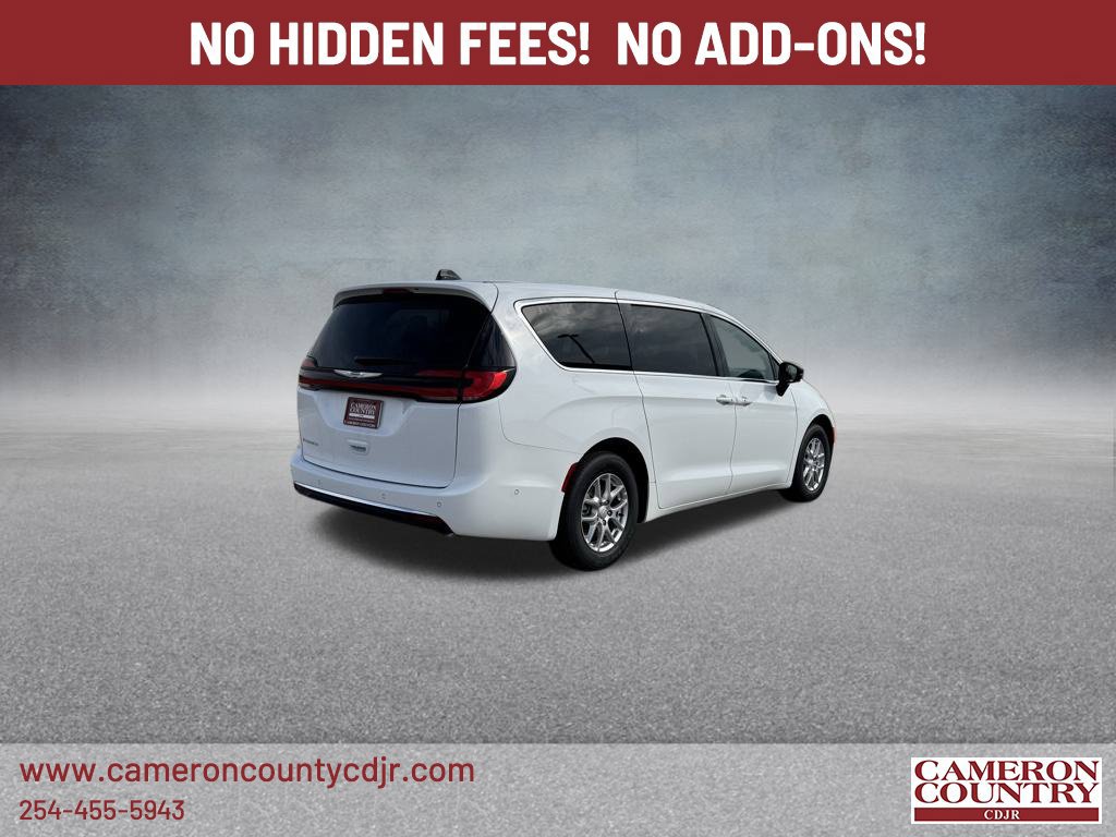 New 2025 Chrysler Pacifica Select FWD image 5