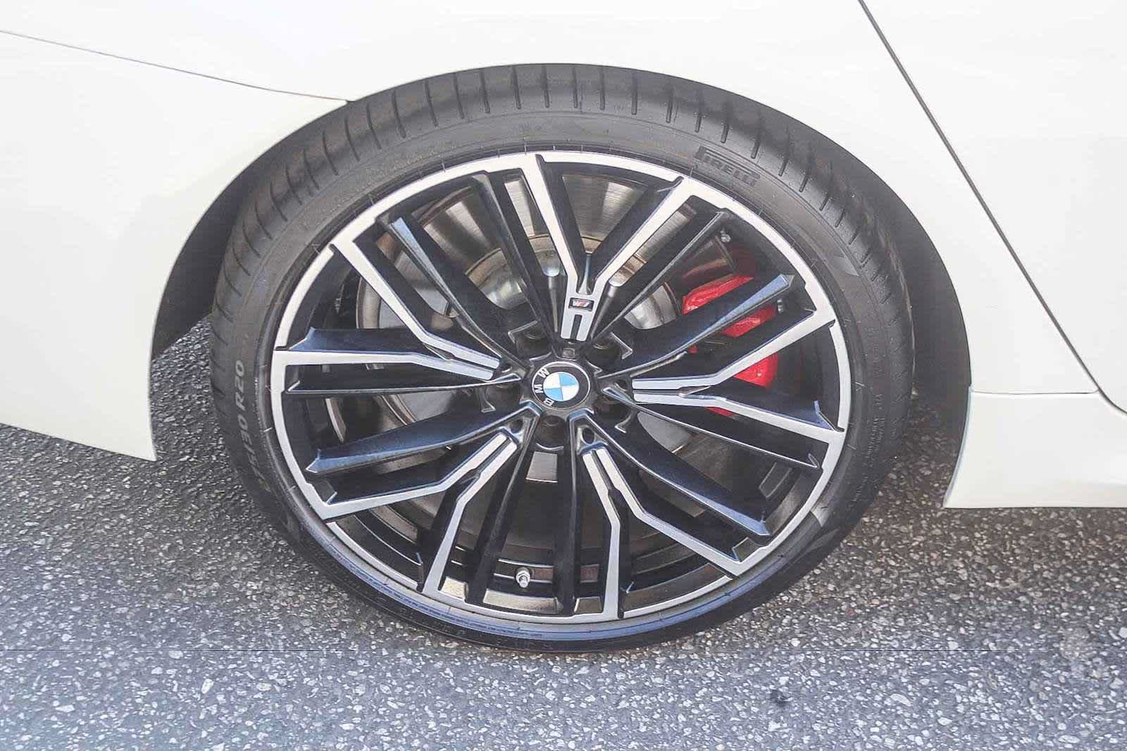 Used 2023 BMW 540i w/ M Sport Package RWD image 8