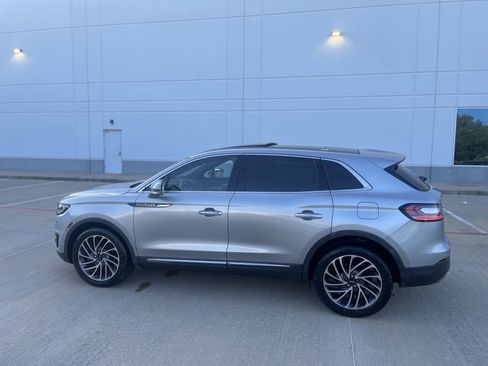 Used 2020 Lincoln Nautilus Reserve w/ Equipment Group 201A AWD/4WD image 5