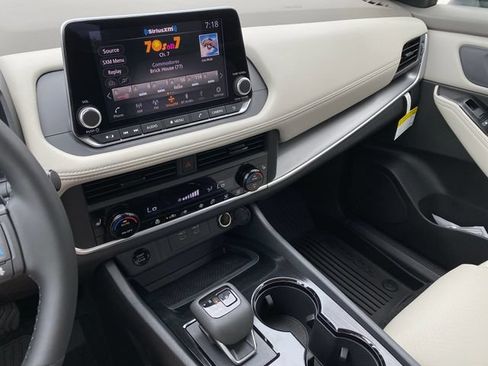 New 2026 Nissan Rogue Dark Armor AWD/4WD image 17