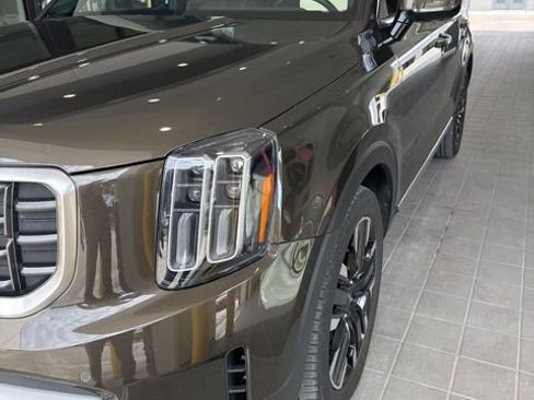 Certified 2024 Kia Telluride SX FWD image 1
