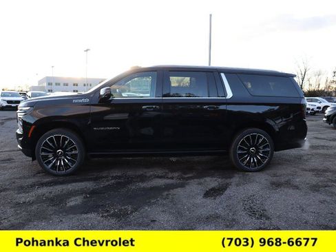 New 2026 Chevrolet Suburban High Country image 4