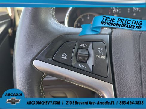 Used 2021 Buick Encore Preferred FWD image 23