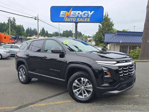 Used 2025 Chevrolet Equinox LT AWD/4WD image 1