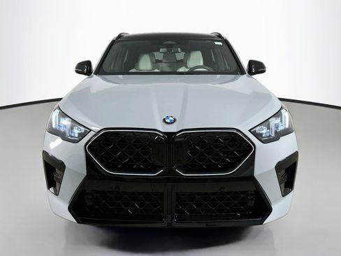 New 2026 BMW X2 xDrive28i w/ Technology Package AWD/4WD image 2