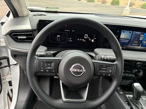 New 2026 Nissan Kicks SV w/ Charging Package FWD image 13