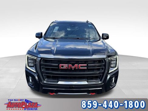 Used 2024 GMC Yukon XL AT4 w/ AT4 Premium Plus Package AWD/4WD image 13