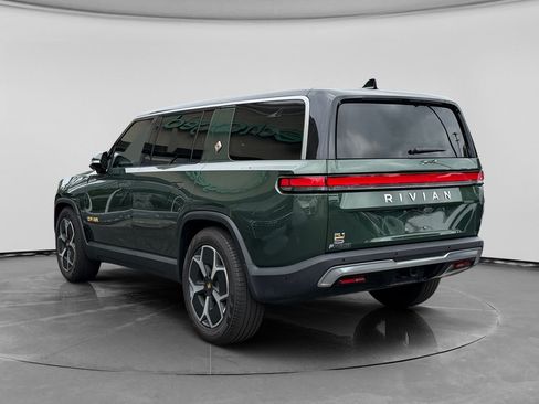 Used 2023 Rivian R1S Adventure AWD/4WD image 2
