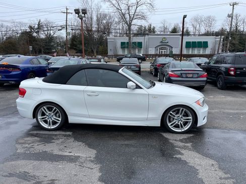 Used 2013 BMW 135i Convertible RWD image 6