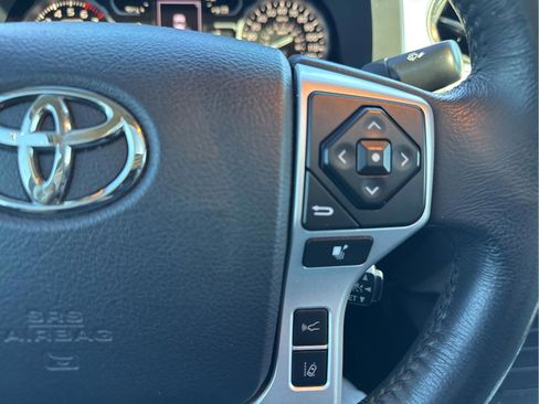 Used 2019 Toyota Tundra Limited image 17